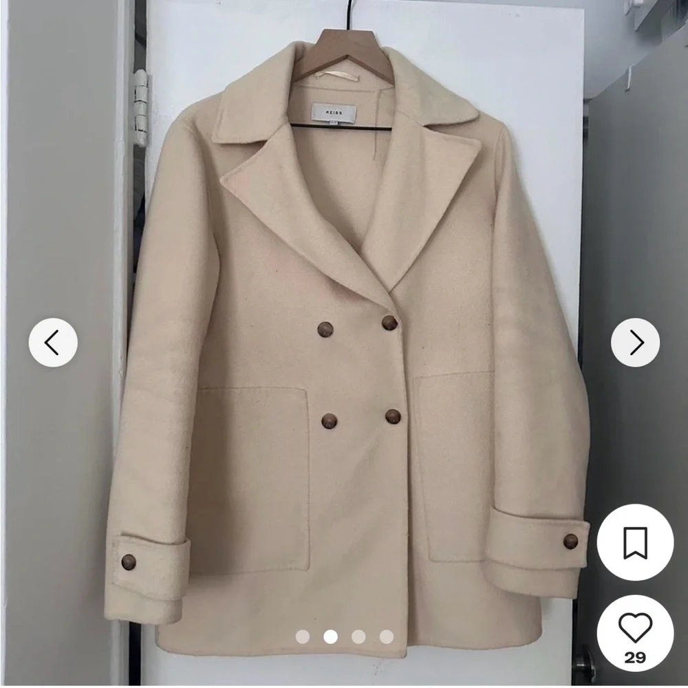 Reiss London double breasted Cream wool coat size 6/8 - Picture 2 of 3